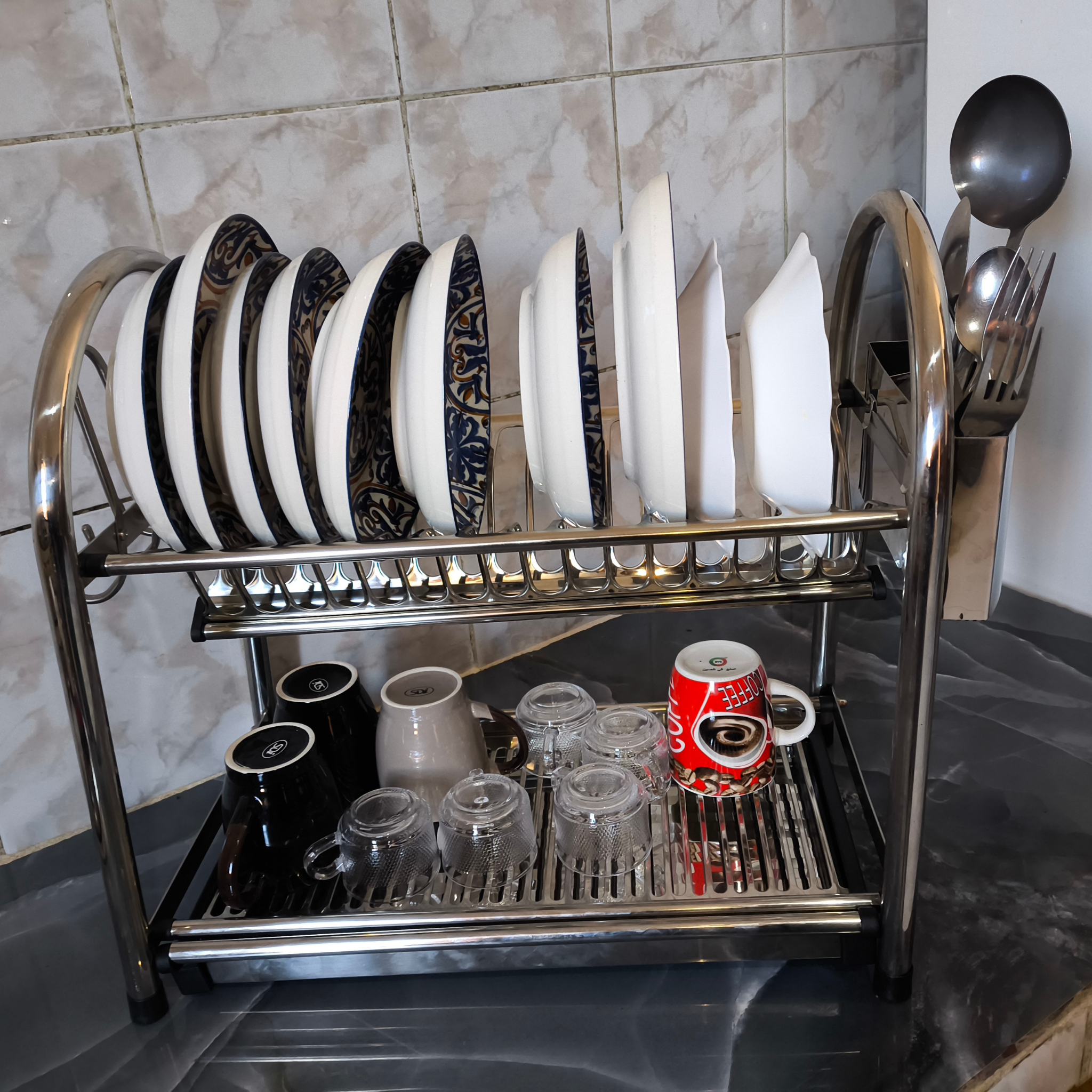 منظم صحون ستانلس ستيل بطابقين – من الفولاذ المقاوم للصدأ مع صينية تصريف الماء