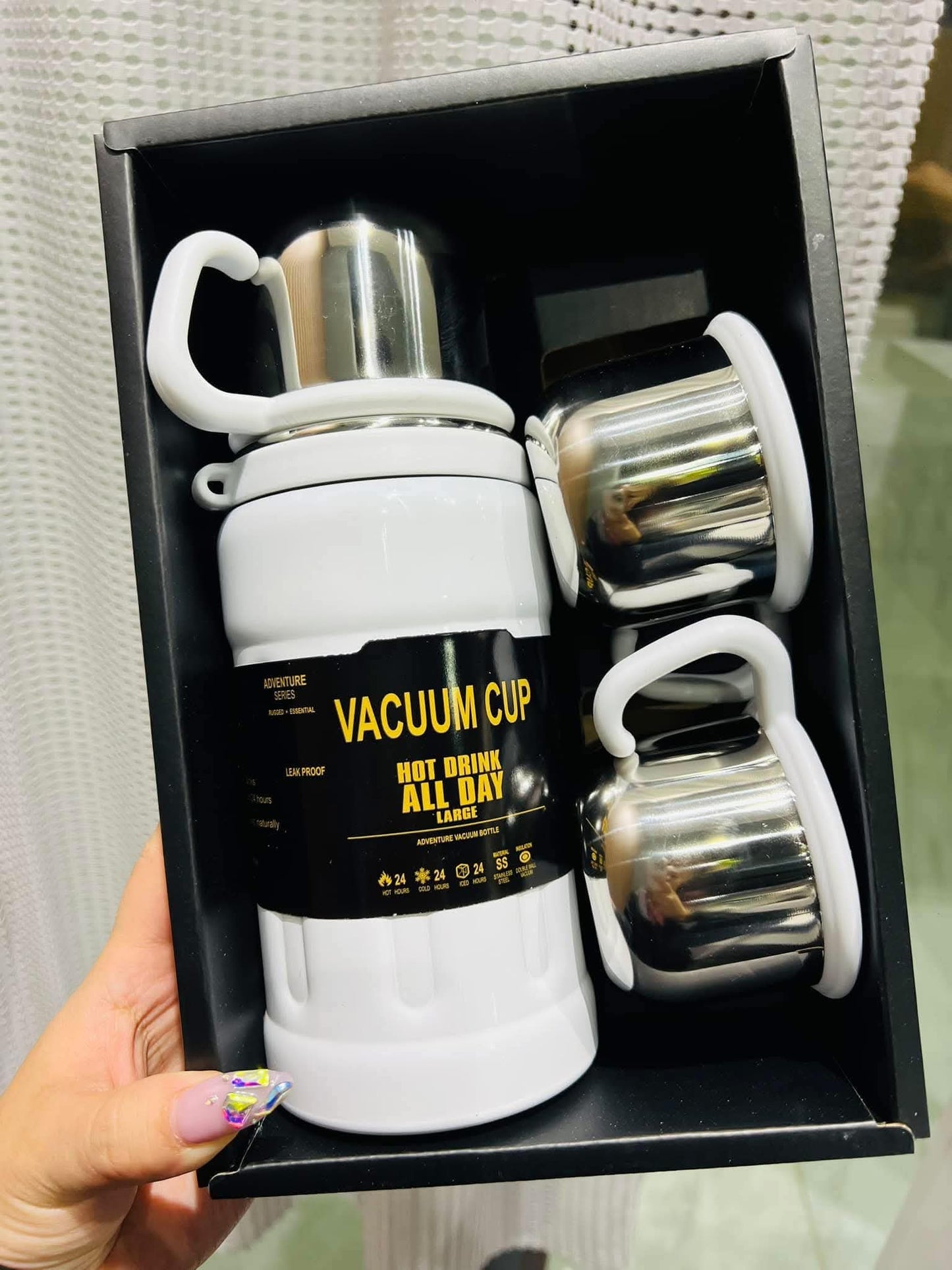 Thermos Inox Premium + 3 Tasses — Chaud & Froid 24h
