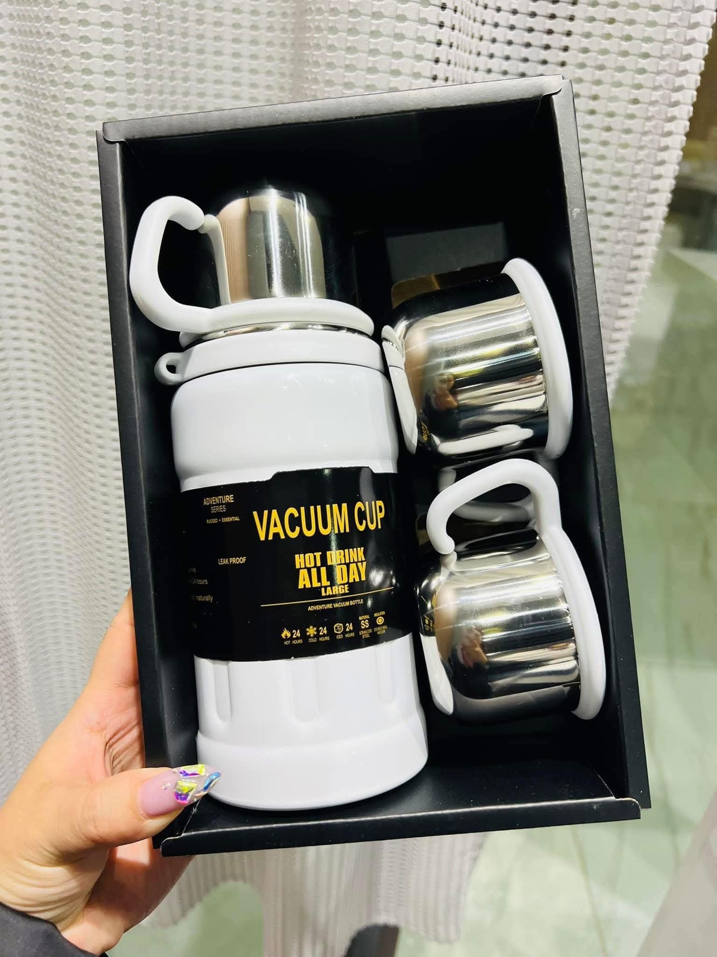 Thermos Inox Premium + 3 Tasses — Chaud & Froid 24h